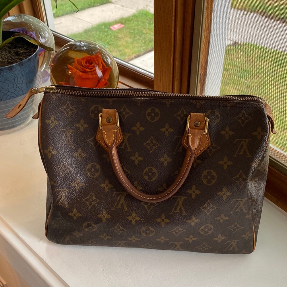 Authentic Louis Vuitton Speedy 30